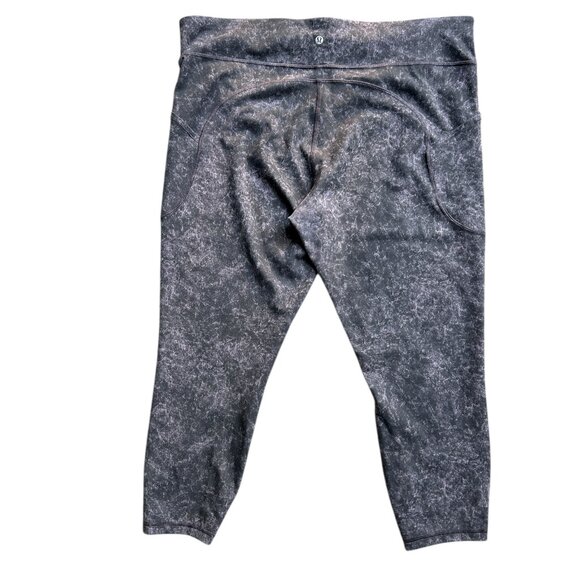 Lululemon Invigorate High Rise Tight 25” Dusky Lavender Denim Wash Cropped - Picture 5 of 6